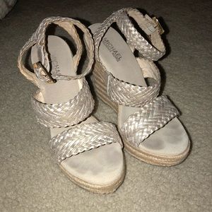 Michael Kors 7.5 Wedge Sandal